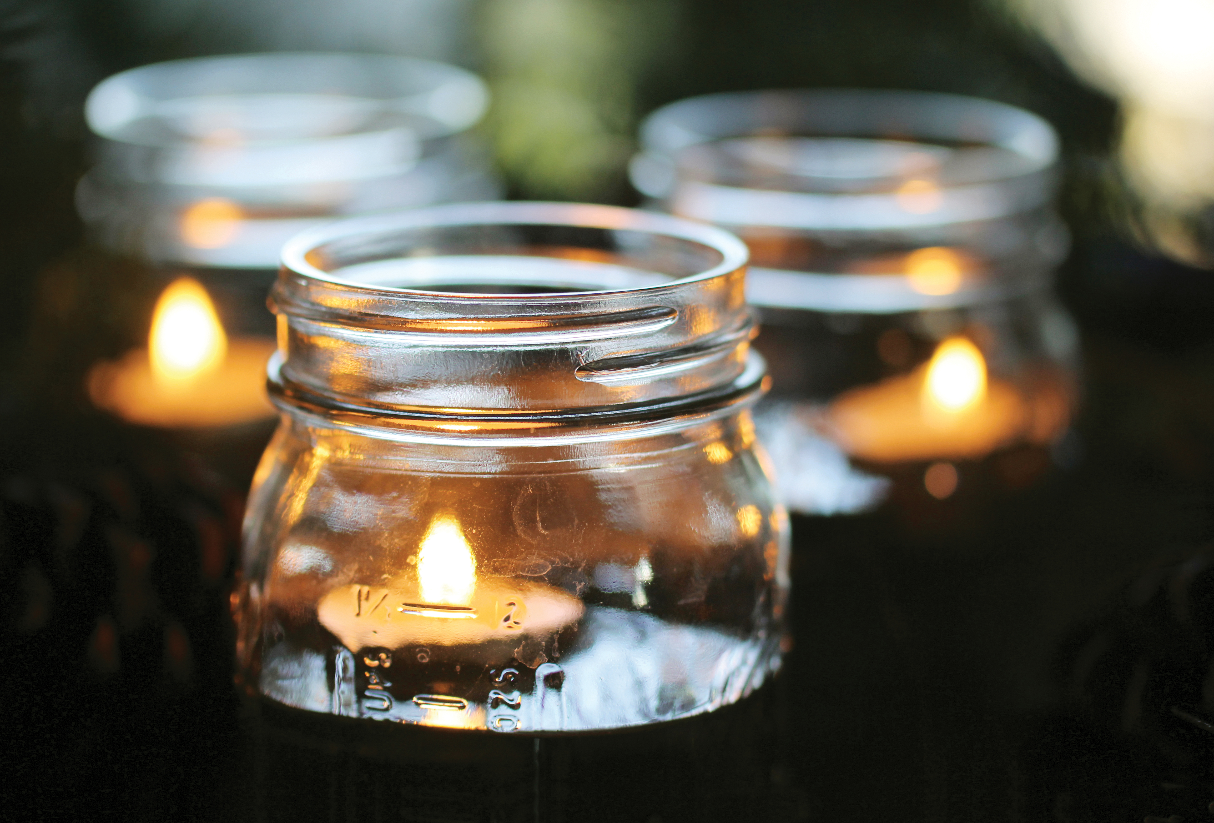 DIY: Mason Jar Lanterns